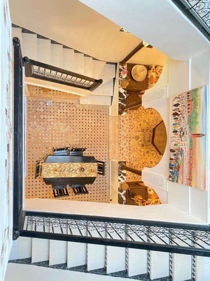 Un Riad Pour Se Divertir En Famille & Se Detendre Marrakesh Buitenkant foto